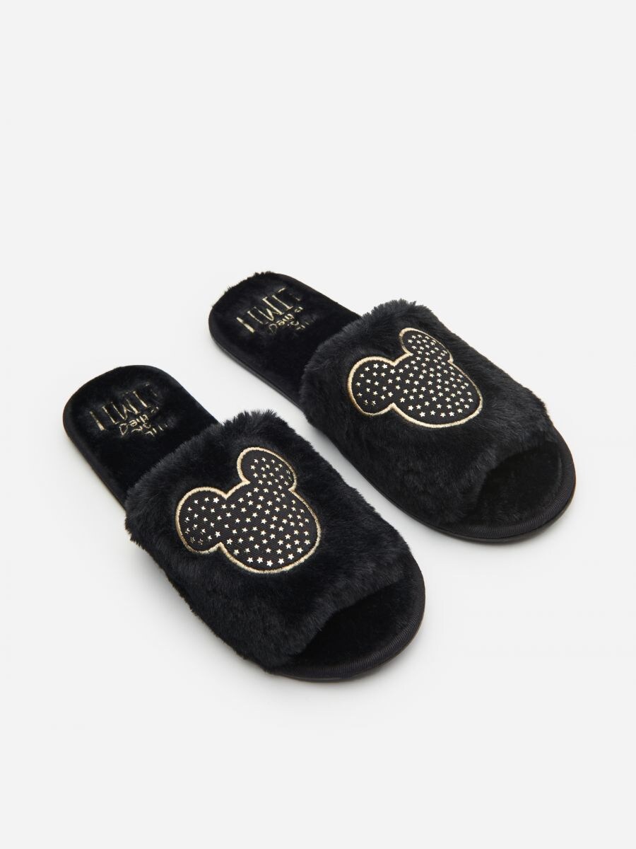 ladies slippers black