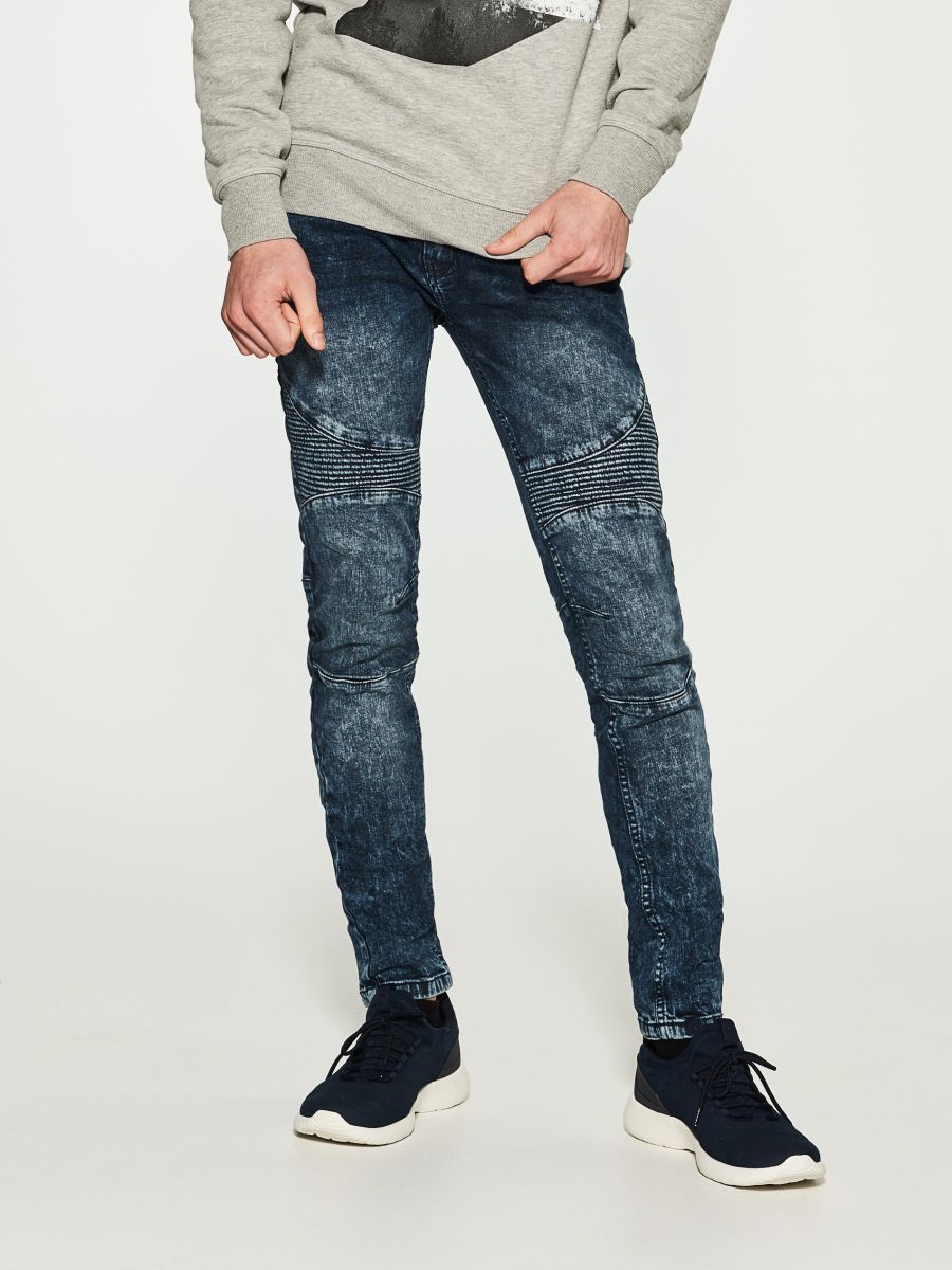 jogger type jeans